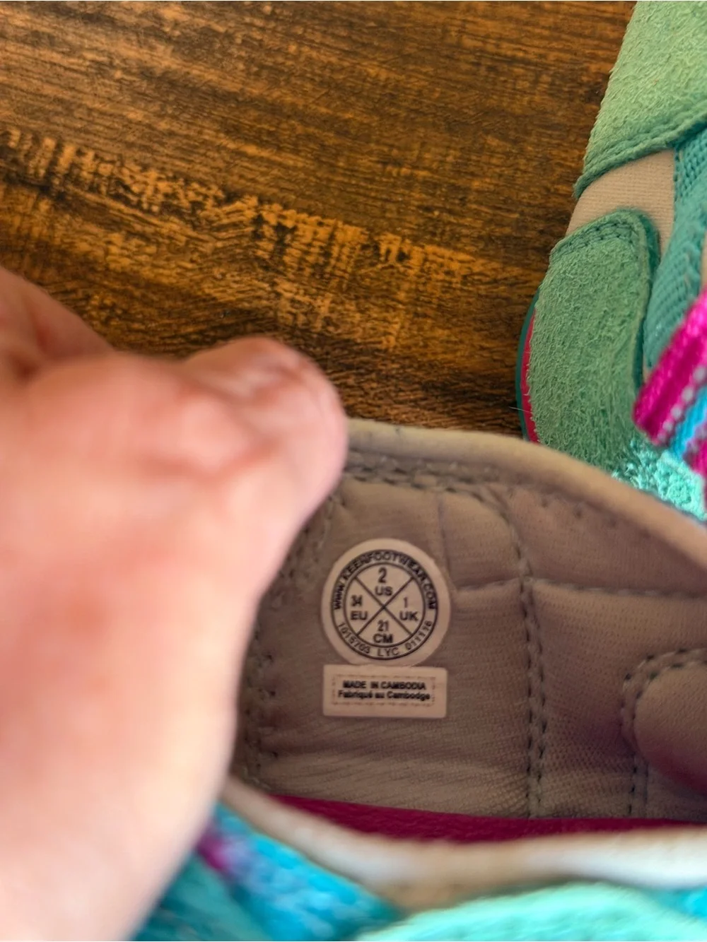 Keen Kids Turquoise Blue and Pink Closed-Toe Sport Sandals Size 2
